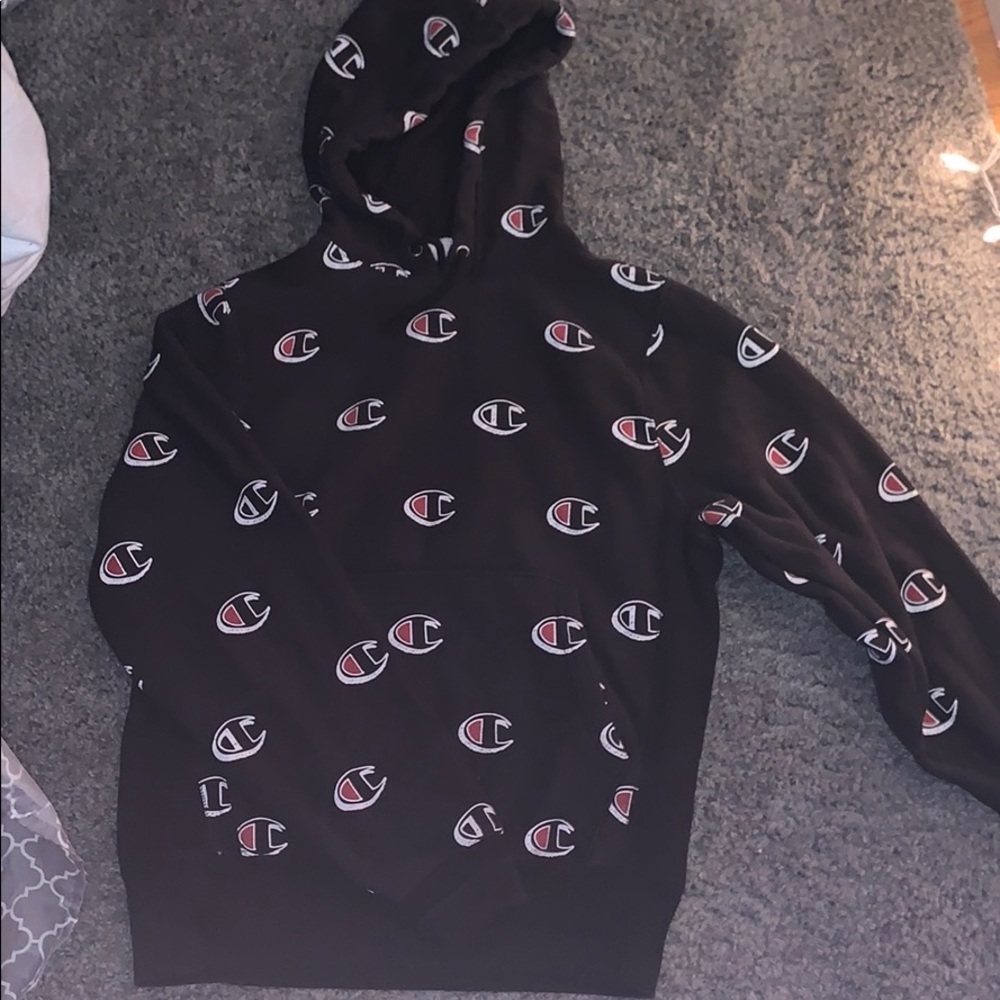 black champion sweatshirt